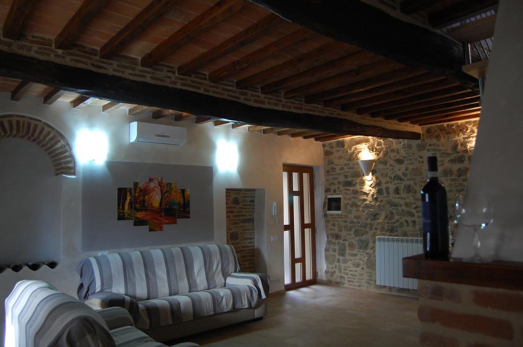 Emily House Hotel Montecerboli Kültér fotó